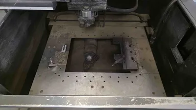 USED 1998 FANUC ROBOCUT ALPHA 1IA