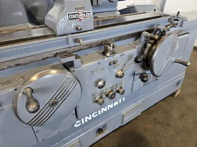 Used CINCINNATI MACHINES 2U301M-47 Cylindrical Grinders Including Plain & Angle Head Ohio US | G-2000, Inc. #1334475