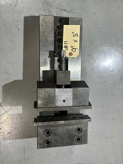 MACHINING CENTER VISE