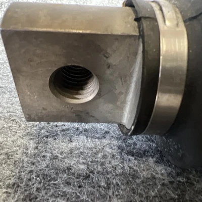 Used Avery 46777-0111 Misc Industrial Equipment California US | Davliegogo LLC #1720588