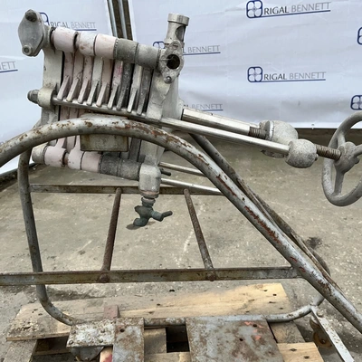 Carlson Plastic Filter Press 190 X 190Mm