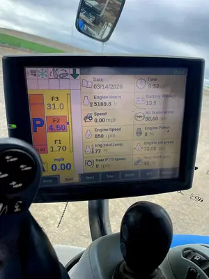 USED 2016 NEW HOLLAND T7.260