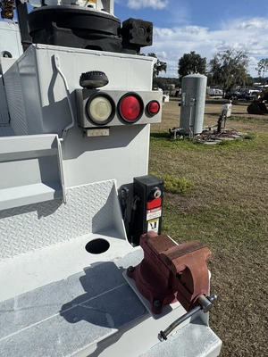 Used 2015 Ford F750-Service Truck Service & Utility Trucks Florida US | Zadoon Equipment #1480663