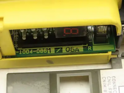 Fanuc A06B-6066-H235 Fanuc Servo Amplifier A208-1004-0861/05A