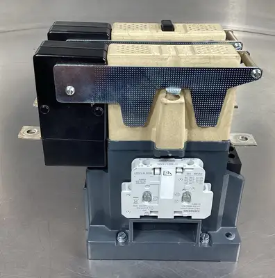 Used Siemens 3TC4817-0A PLC Contactors South Carolina US | Palmetto Automation #1158106