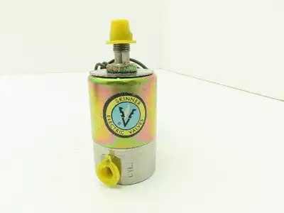 Honeywell Skinner V5D9695 Solenoid Valve 3-Way NO 74VDC 200 PSI 1/8" NPT