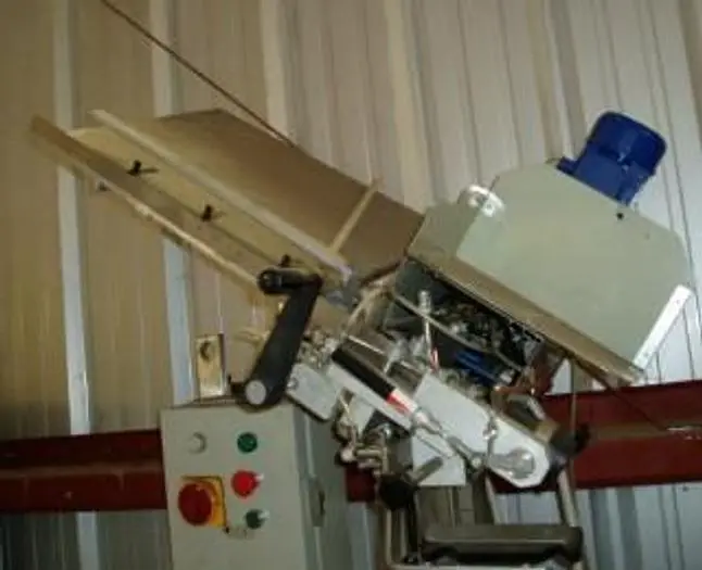 Used 1990 _UNKNOWN_ _UNKNOWN_ Cappers Tamper Evident - Neck Banders California US | Machinery & Equipment #140416