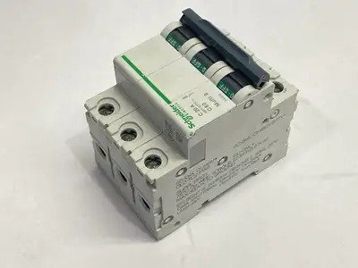 C20 A C60 | Schneider Electric  Circuit Breaker 3-Pole 20A 480Y/277V - Used