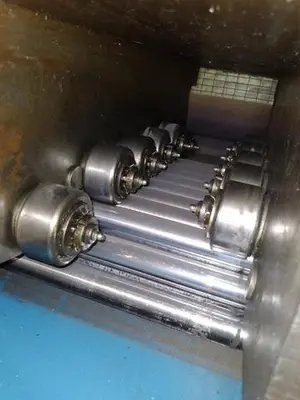 USED OCTAGON NOT SPECIFIED