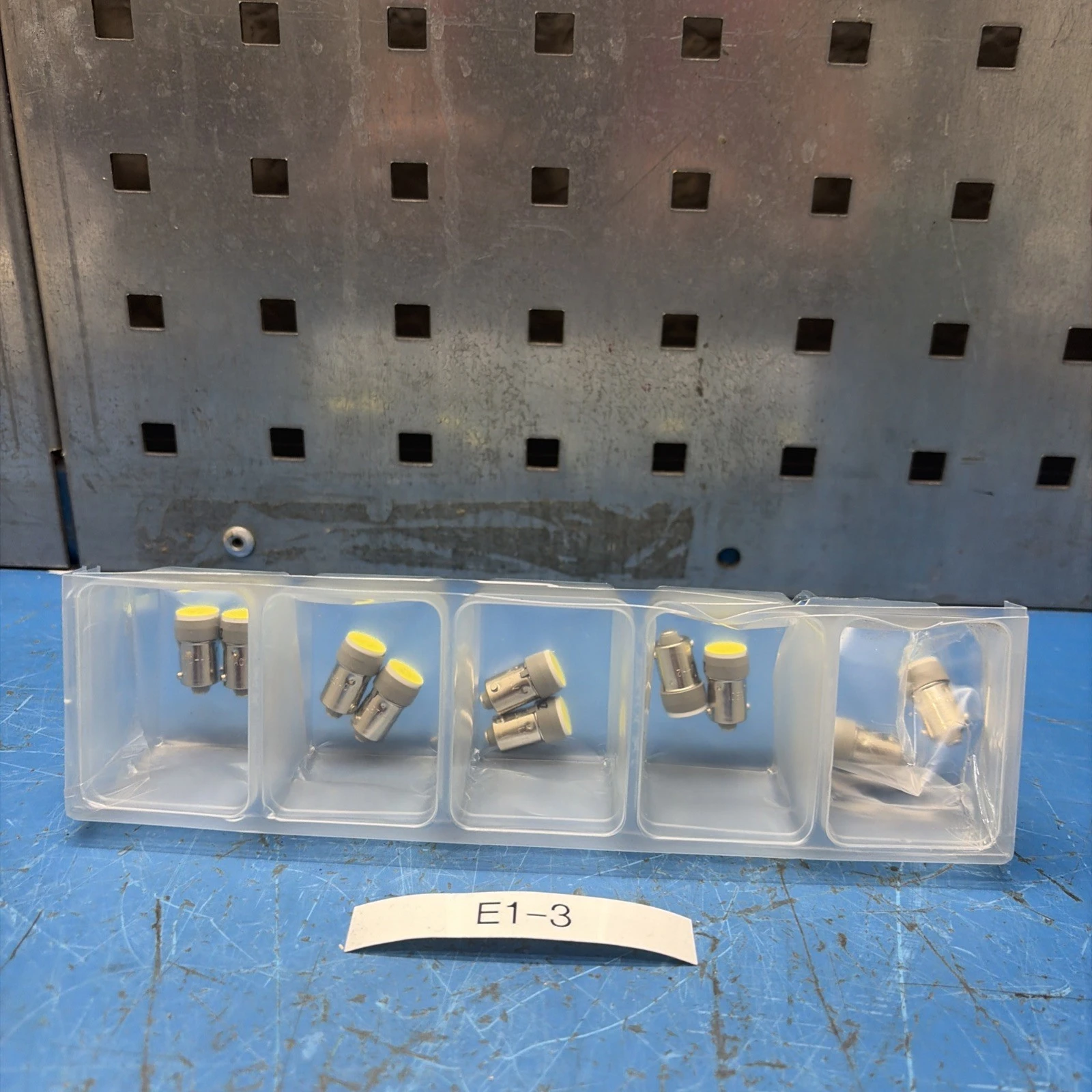 New | in-Stock IDEC LSTD1W Lamps Indiana US | J&J Industrial Supply #1300172