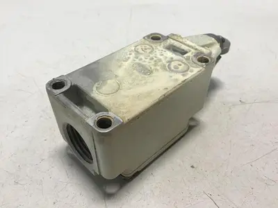 USED OMRON WLD2-TH