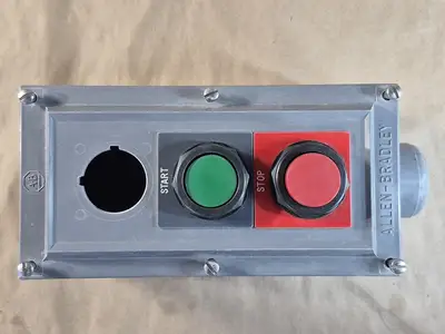 New | in-Stock ALLEN-BRADLEY 800H-R3HAR4RL Switchgears British Columbia CA | Lenmark #239333
