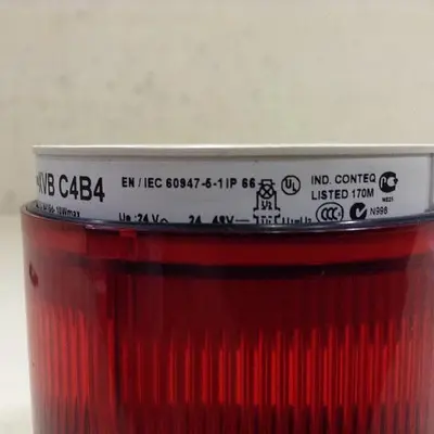 USED SCHNEIDER ELECTRIC XVB C4B4