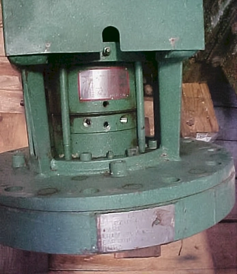USED LIGHTNIN 81 5 2