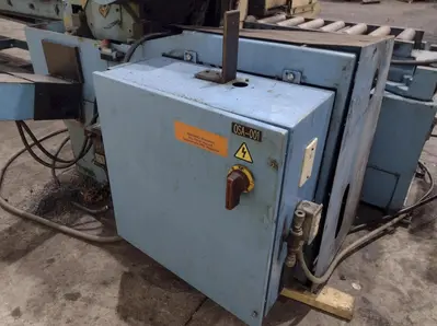 Used 1998 DOALL C-3300NC Horizontal Band Saws Ohio US | G-2000, Inc. #1063270