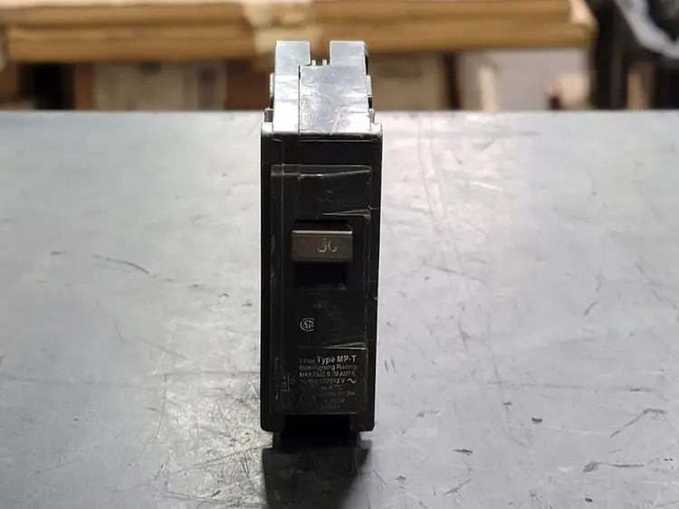 Used MURRAY MP130 Switchgears British Columbia CA | Lenmark #241653