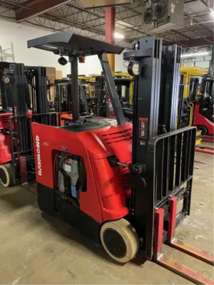 Used 2019 RAYMOND 425-C30TT 3-Wheel Stand up Electric Counterbalance Forklifts Pennsylvania US | National Lift Equipment #1382264