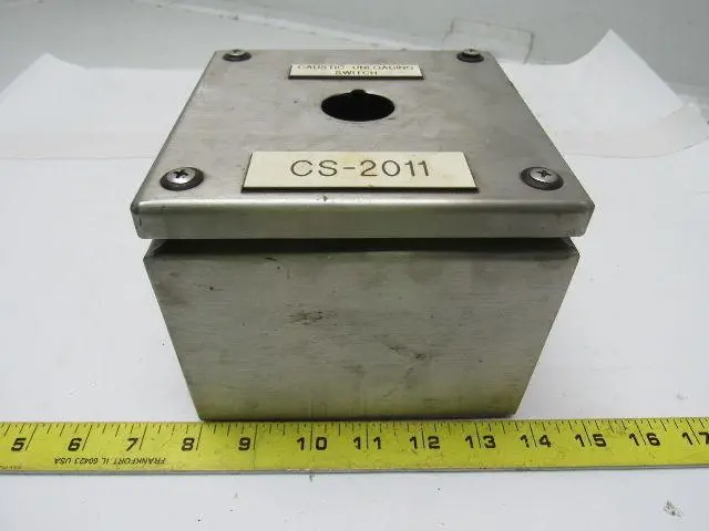 Hoffman L-SC151512SS INST. BOX SCREW COVER 150X150X120MM SS W/Backplate