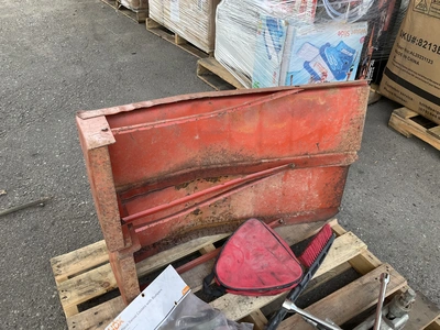 Skid lot of 4 piece swivel casters with bumpers, pulley with cord and remote, a snow scraper, a trac...