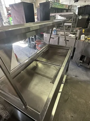 174-0220 Duke 60" Self Contained Full Service Buffet Cooler Case
