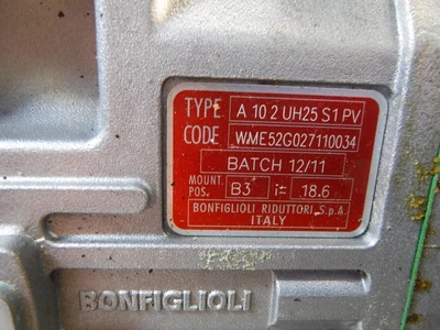Bonfiglioli A Series Helica Bevel Gearmotor Worm gear A102UH25S1PV (LOC1661)