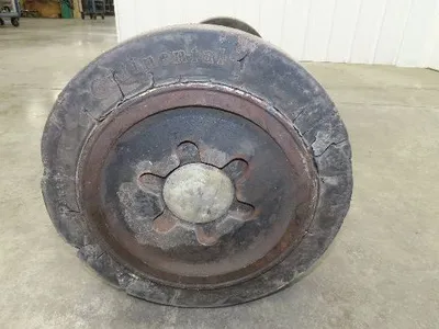 Hyster E60Z Forklift Dual-Wheel Steer Axle Assembly
