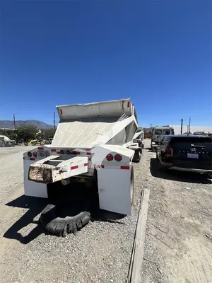 Used 1986 FRUEHAUF DES-FL1-M11A Dump Trailers California US | Lillo Machinery #1458272