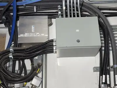 5 kV E-House Genset Control Room PDC w/ 9 x 1200 amp Breaker