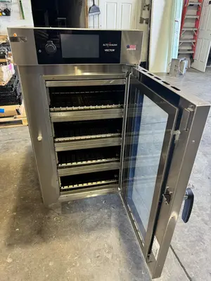 New | in-Stock Alto-Shaam VMC-H4H Vector H Series Electric Ovens Illinois US | Falcon Restaurant Supply #1375695