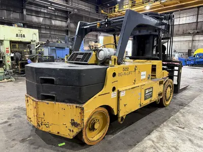 50,000/70,000 TON CAPACITY ROYAL MODEL #RNL-50/70 TELESCOPING FORKLIFT WITH HYD BOOM JIB: STOCK #23652