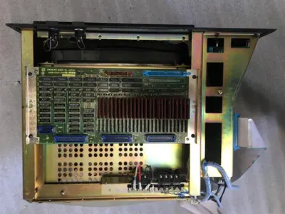 USED FANUC A02B-0072-C021 FANUC MDI/CRT UNIT