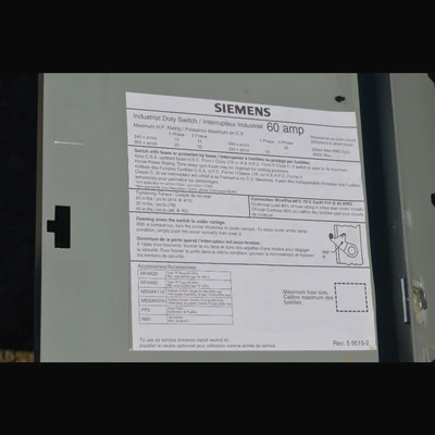 Siemens 60 Amp Fusible Disconnect
