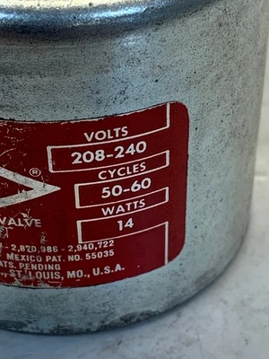 JE Solenoid Valve 208-240 Volts 50-60 Cycles 14 Watts Fast Shipping!