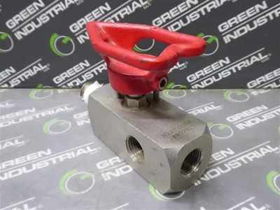 D/A Mfg. Inc. PG6-T-SS-F4M4AHPS-HP4-DEG Pressure Transmitter Valve Used