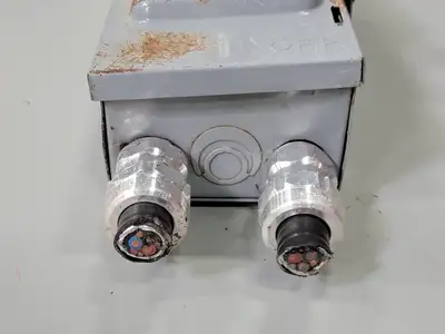USED SQUARE D CHU361