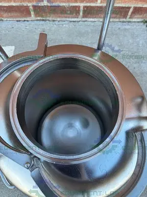 USED ALLOY PRODUCTS 10 LITER STAINLESS STEEL PROCESS / PRESSURE VESSEL 40 PSI