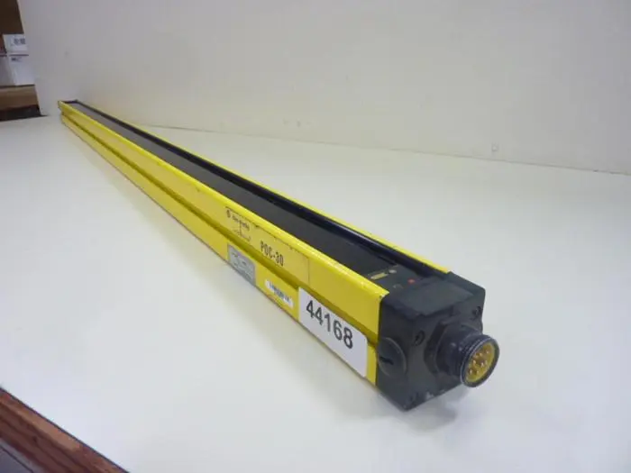 Used ALLEN BRADLEY G4D1200-N Light Curtains & Grids Michigan US | Ideal Machinery #695034