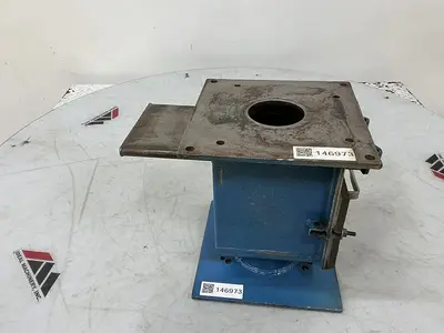 USED METAL FABRICATOR MAGNET