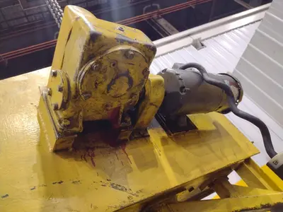 3,000 LBS CALDWELL MOTORIZED COIL GRAB LIFTER: STOCK #22717
