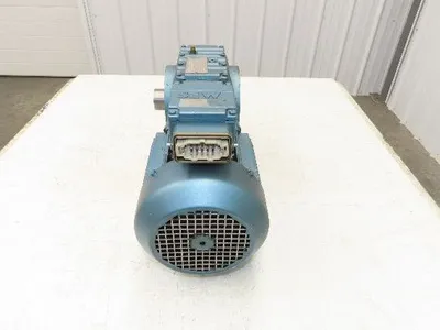 Sew Eurodrive SH67DT90S4ASE1-6TM480 Gearmotor 46.4 Reducer 38rpm 1.5Hp 266/460V