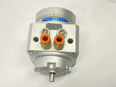 USED SMC PNEUMATIC ROTARY ACTUATOR WITH TABLE 180 DEGREES