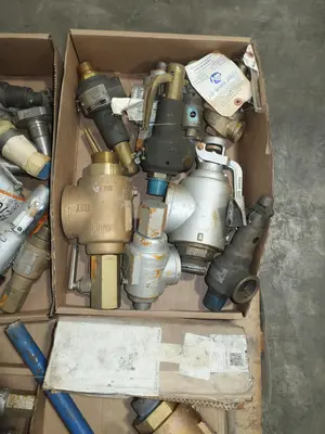 PALLET OF ASSORTED RELIEF VALVES, FARRIS, ALLIED VALVE, DRESSER, CROSBY