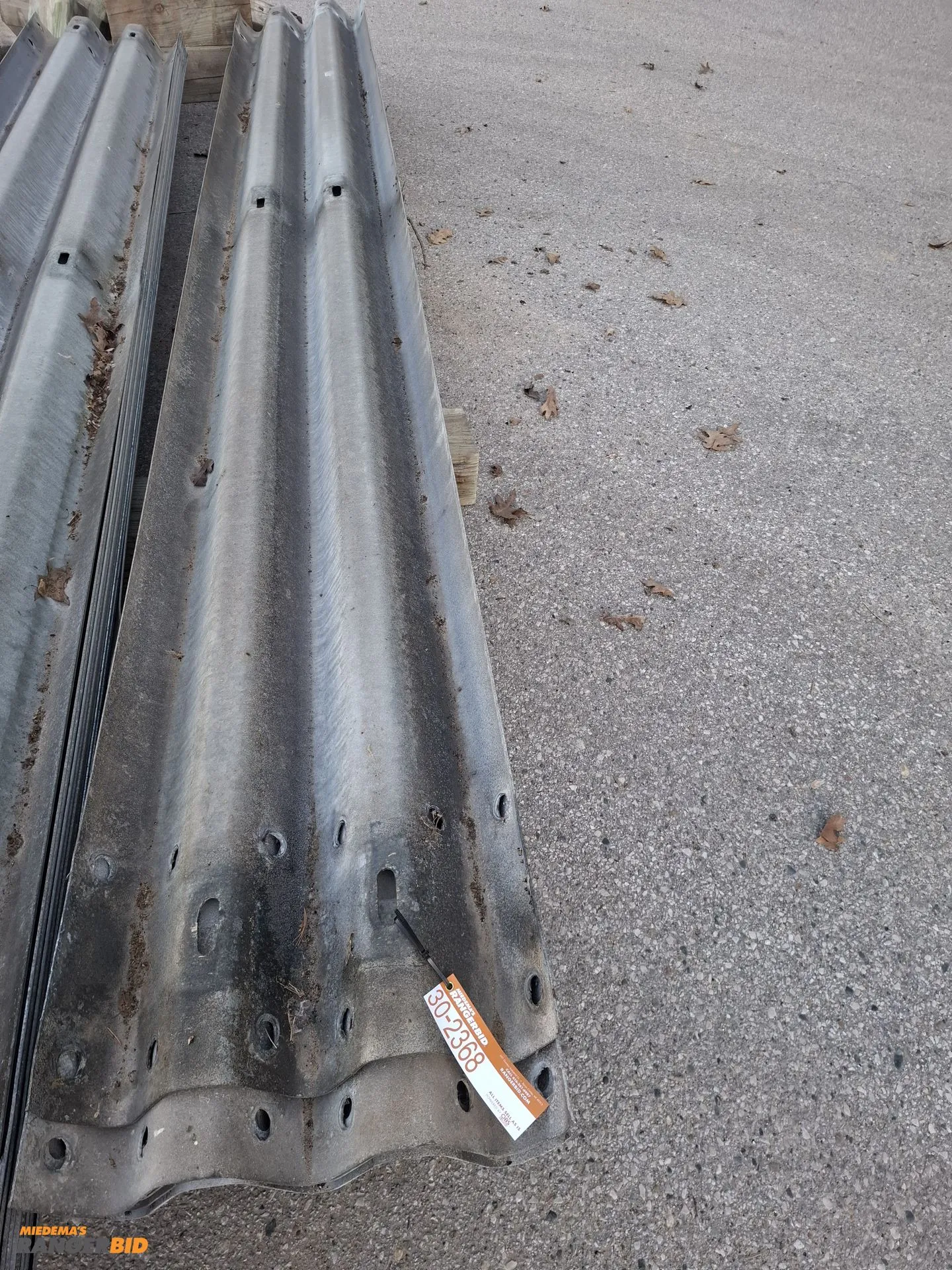 Used 13’6” GUARDRAIL - 10 PIECES. SELLER WILL LOAD. MUNICIPALITY OWNED. _UNKNOWN_ Guard Rails Michigan US | Miedema Asset Management Group #1410839