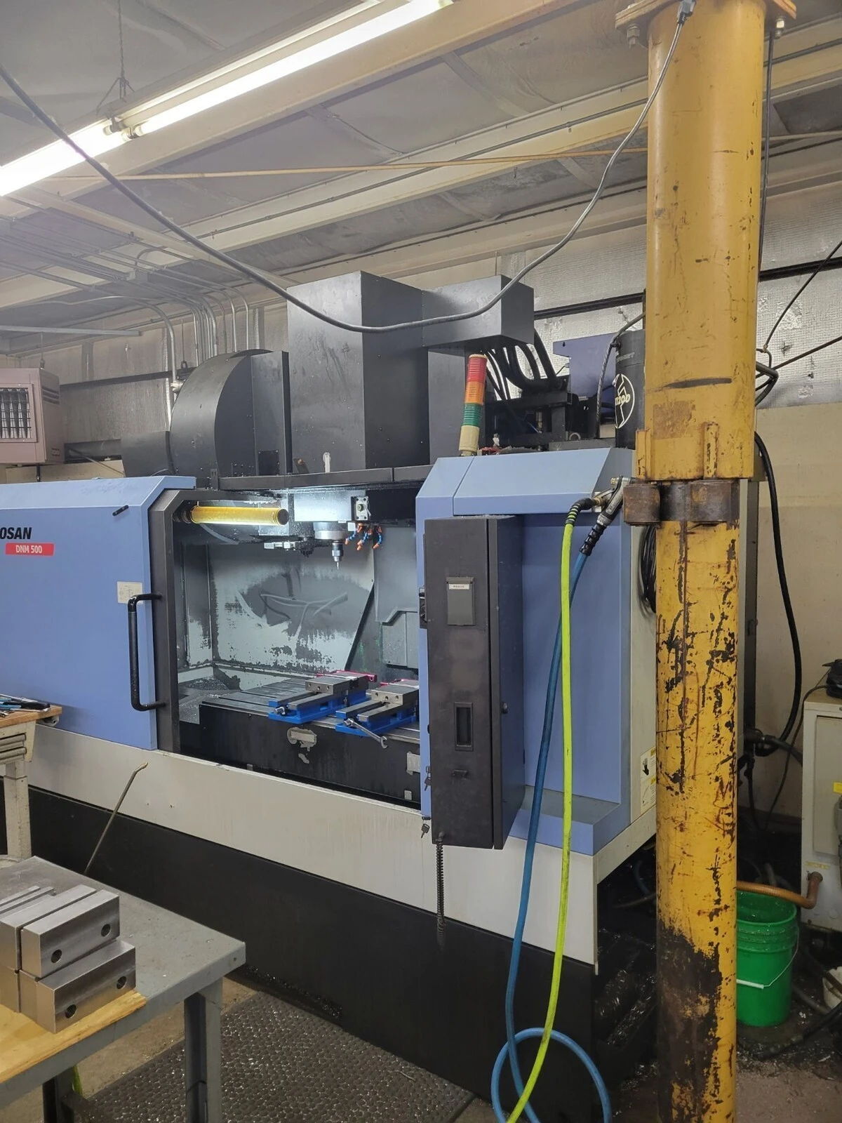 USED 2008 DOOSAN DNM 500