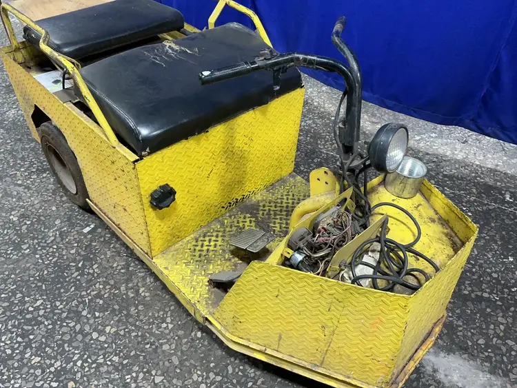 Used CUSHMAN 898320 Maintenance Carts Ohio US | HGR 24 #1185772