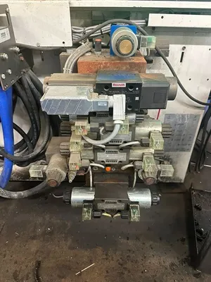 2016 ARBURG 420C1000-290 Injection Molding Horizontal/Vertical | Machinery Network (7)