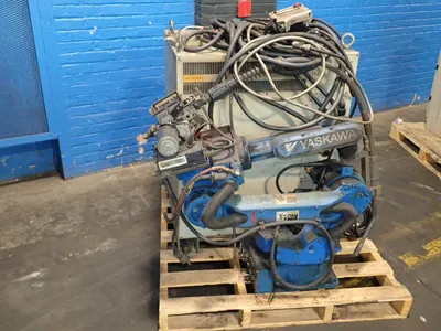 USED 2013 YASKAWA MOTOMAN MH6