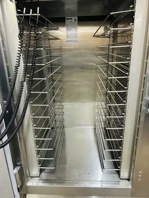 Traulsen TBC13 Blast Chiller - (26) Pan Capacity 208 230v / 1ph Refurbished
