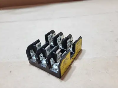 Used BUSSMANN BM6033SQ Fuse Accessories British Columbia CA | Lenmark #1489033