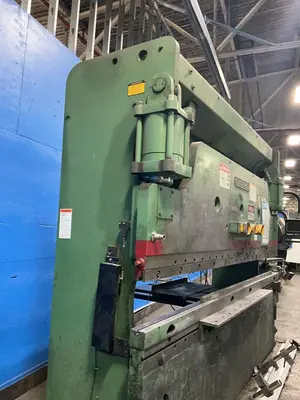 USED CINCINNATI 135 CB X 10 FT